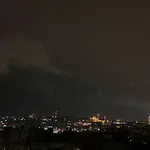 Location, Location, Location!by Lift! Apartamento Istambul