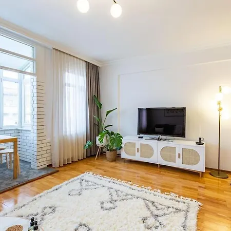 Location, Location, Location!by Lift! Apartamento *